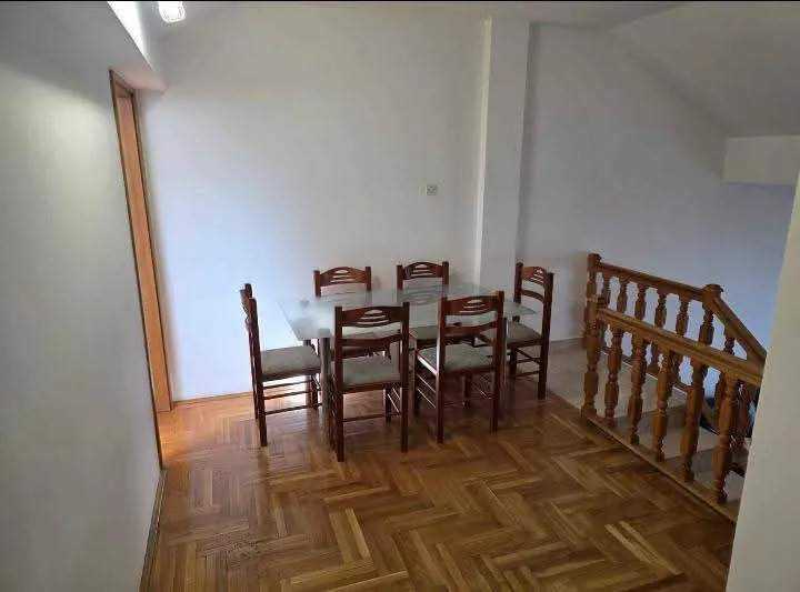 Prodaja, dvosoban stan, 67m², Zabjelo, Podgorica