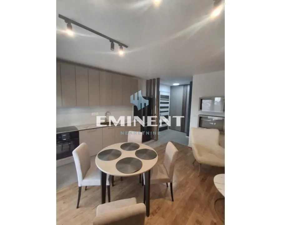 Izdavanje, dvosoban stan, 48m², Lekino Brdo, Voždovac Sve Podlokacije