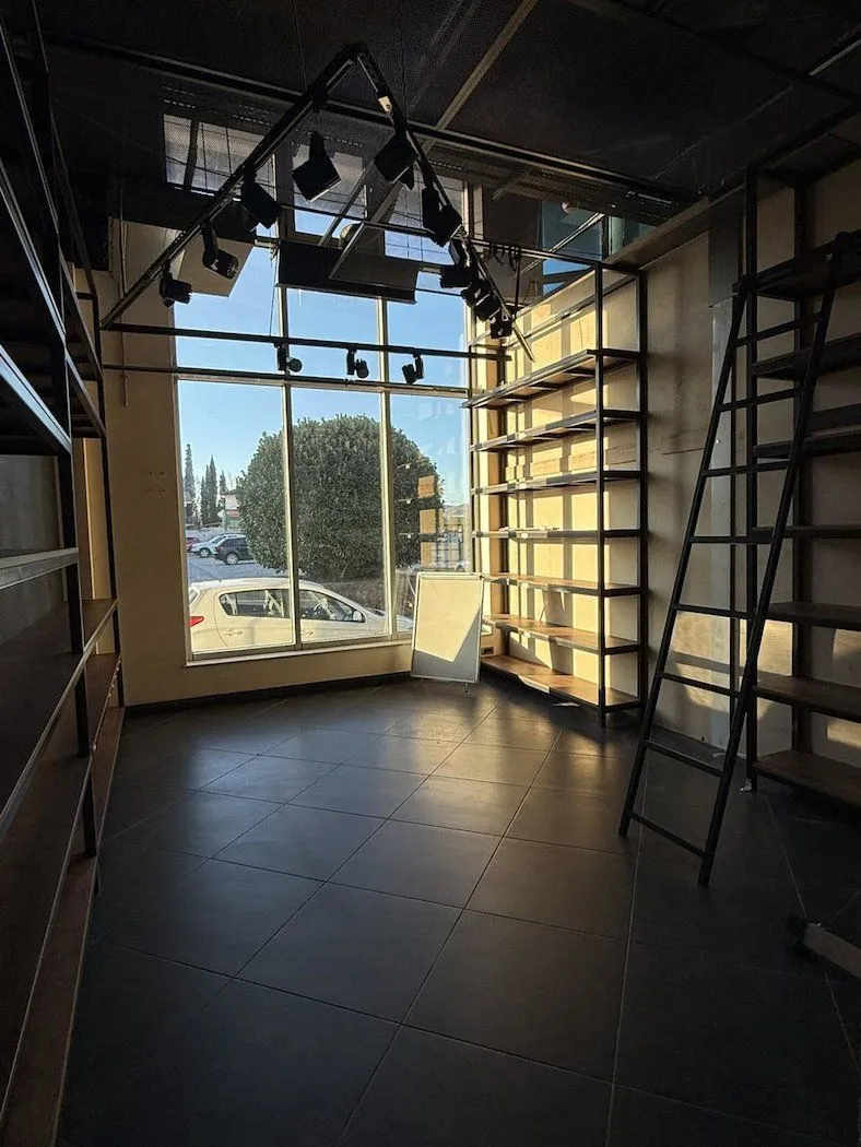 Rent, office space, 740m², Mahala, Bijelo Polje