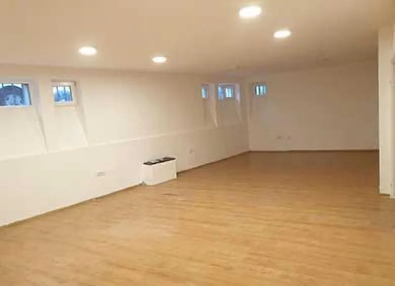 Izdavanje, kuća, 300m², Neimar, Vračar Sve Podlokacije