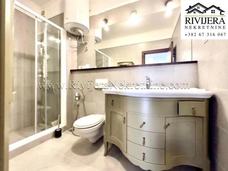 Sale, two bedroom apartment, 95m², Kostanjica, Kotor