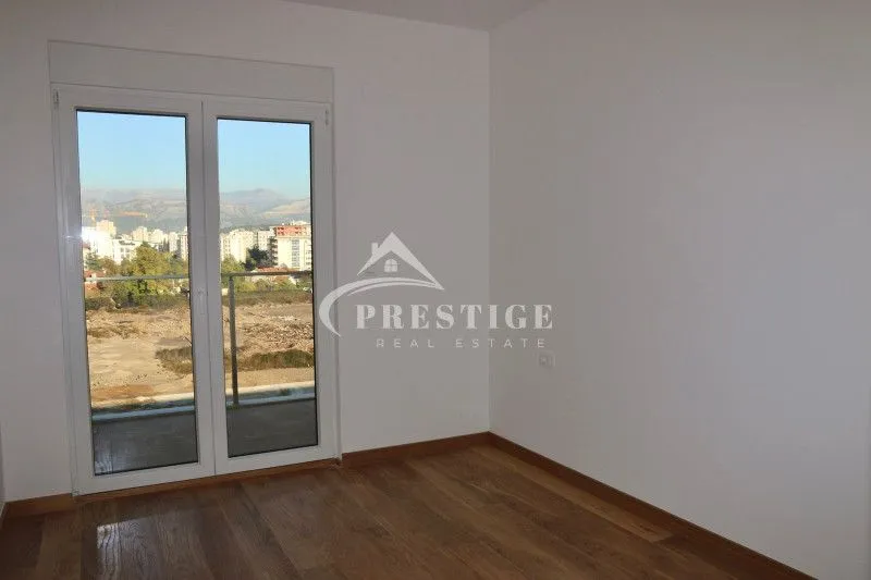 Sale, two bedroom apartment, 77m², City Kvart, Podgorica