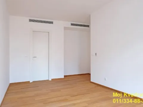 Prodaja, četvorosoban stan, 148m², Vračar Hram, Vračar Sve Podlokacije - image 9