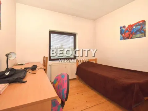 Prodaja, kuća, 320m², Mladenovac (mesto), Mladenovac - image 11