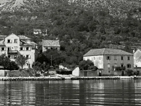 Sale, house, 450m², Prčanj, Kotor - image 20
