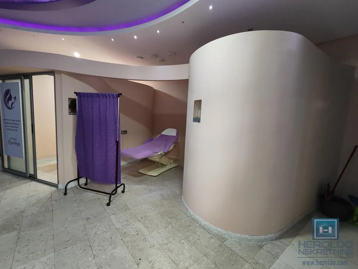 Sale, office space, 58m², Centar, Jagodina