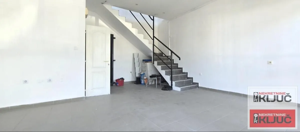 Rent, office space, 130m², Nova Detelinara, Novi Sad Sve Podlokacije