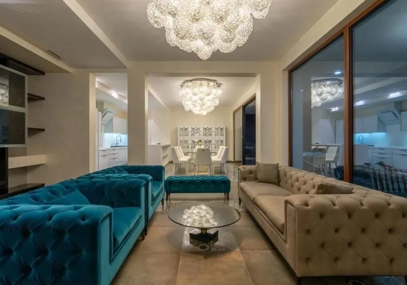 Sale, house, 831m², Bečići, Budva