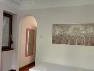 Izdavanje, trosoban stan, 110m², Slavija, Vračar Sve Podlokacije - image 9