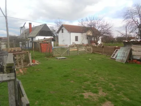 Prodaja, kuća, 81m², Ćuprija, Srbija - image 6