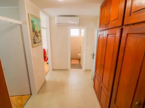 Sale, three bedroom apartment, 112m², Bar, Crna Gora - image 5