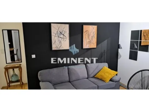 Izdavanje, dvosoban stan, 40m², Kalenić Pijaca, Vračar Sve Podlokacije - image 2