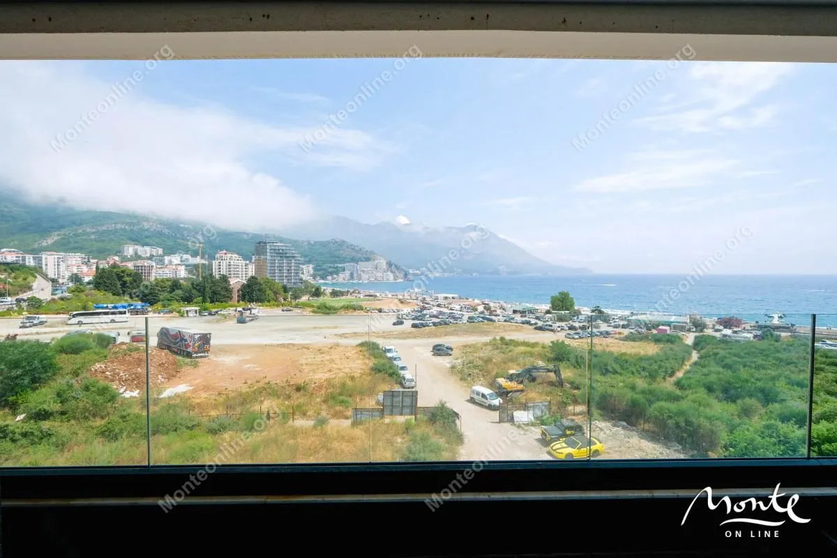 Sale, one bedroom apartment, 52m², Bečići, Budva