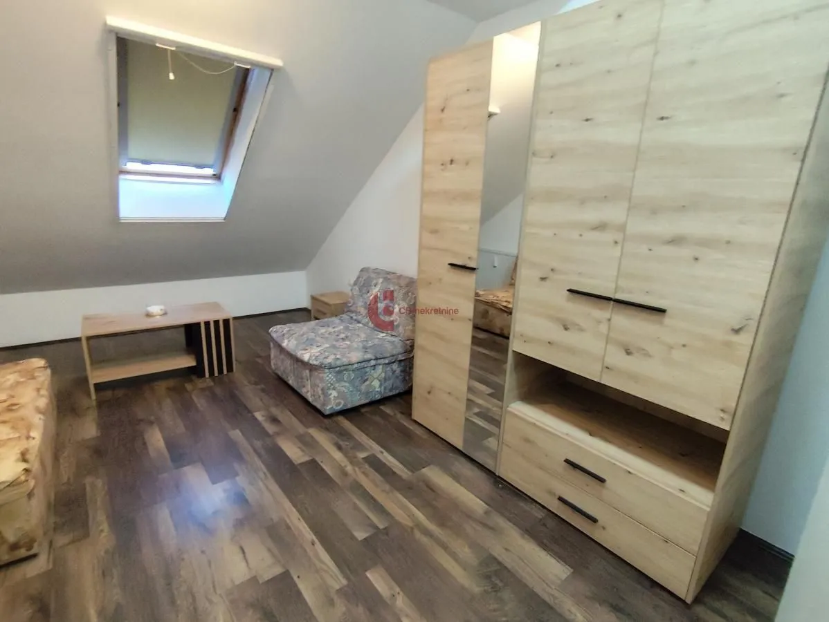 Izdavanje, trosoban stan, 90m², Centar, Subotica