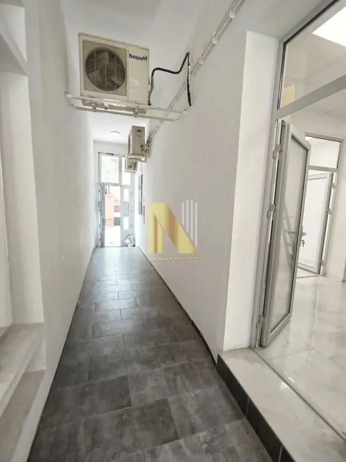 Rent, office space, 160m², Centar, Novi Sad