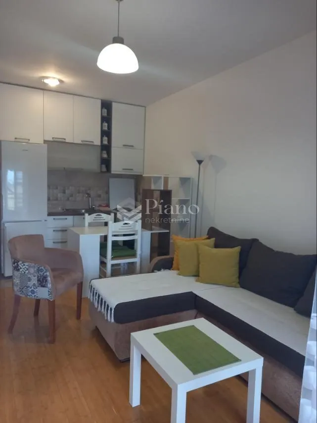 Rent, apartment, 27m², Stari Aerodrom, Podgorica