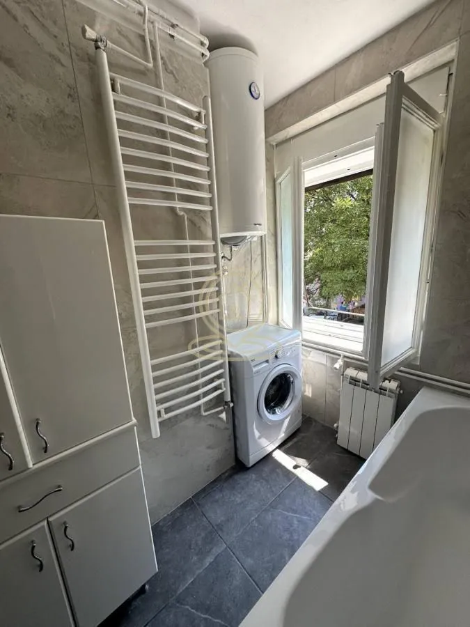 Rent, two bedroom apartment, 41m², Stari Grad, Beograd