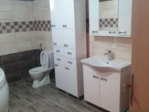Rent, four bedroom apartment, 116m², Palilula, Niš