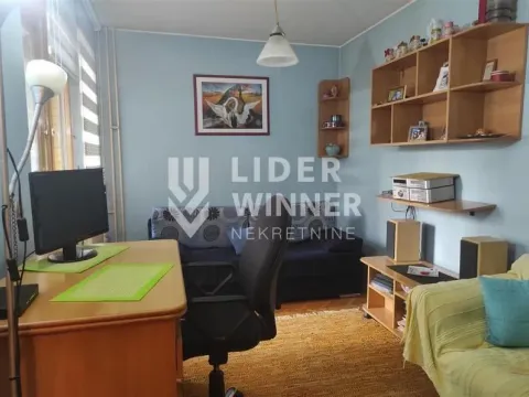 Prodaja, trosoban stan, 84m², Čukarička Padina, Beograd - image 12