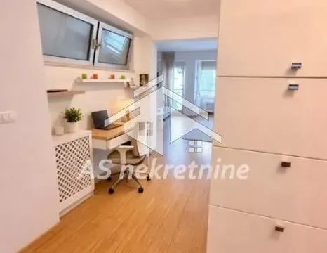 Rent, three bedroom apartment, 100m², Vračar Hram, Vračar Sve Podlokacije - image 16