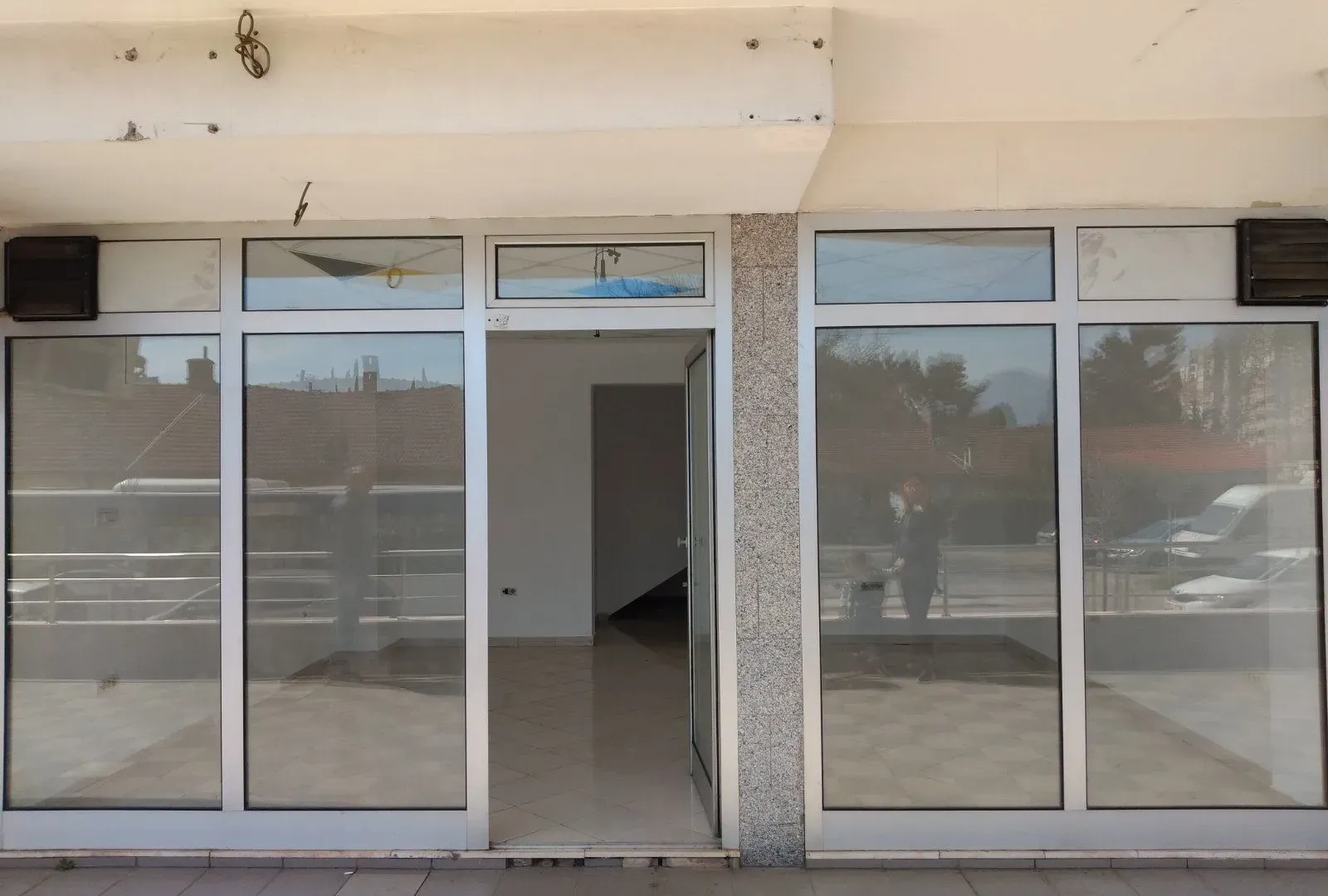 Izdavanje, poslovni prostor, 35m², Zabjelo, Podgorica
