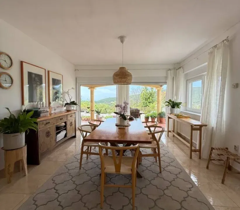 Prodaja, kuća, 177m², Kovači, Kotor