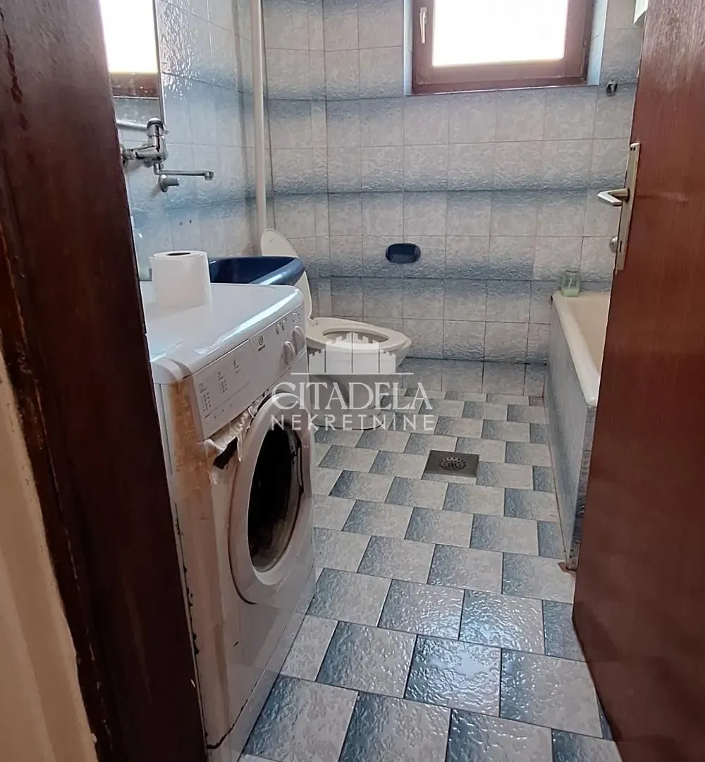 Sale, house, 300m², Kaludjerica, Grocka