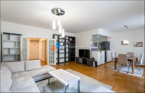 Izdavanje, trosoban stan, 106m², Vračar Hram, Vračar Sve Podlokacije - image 13