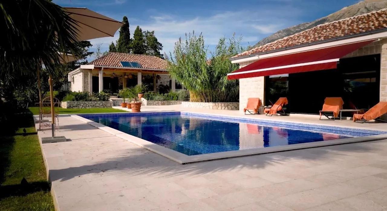 Sale, house, 1m², Radanovići, Kotor