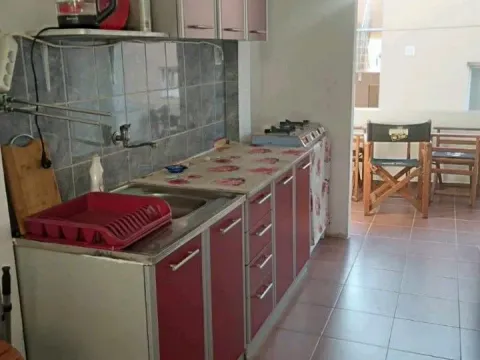 Prodaja, kuća, 130m², Bar, Crna Gora - image 3