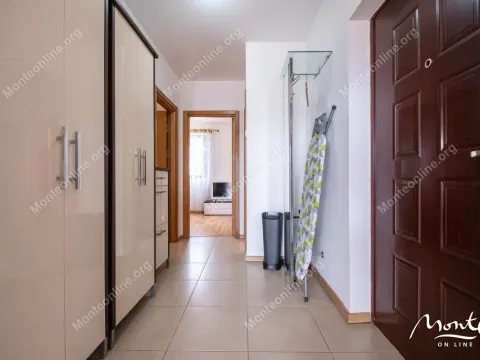 Sale, two bedroom apartment, 78m², Pržno, Budva - image 24