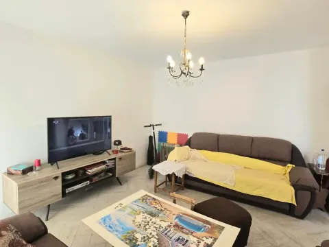 Prodaja, stan, 106m², Tivat, Crna Gora - image 4