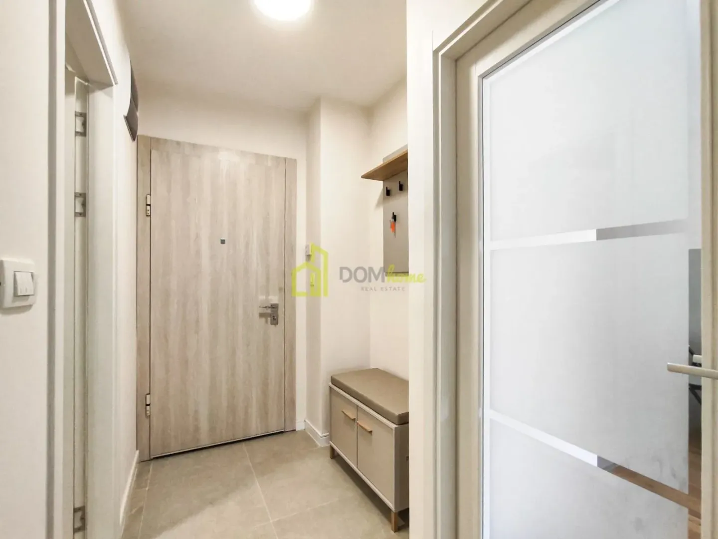 Rent, one bedroom apartment, 40m², Tuški Put, Podgorica