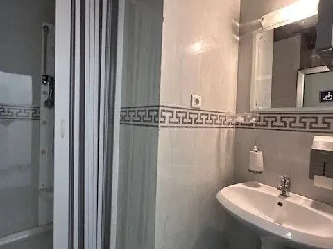 Izdavanje, poslovni prostor, 157m², Preko Morače, Podgorica - image 4