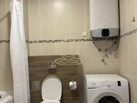 Izdavanje, dvosoban stan, 51m², Sajmište, Novi Sad - image 11