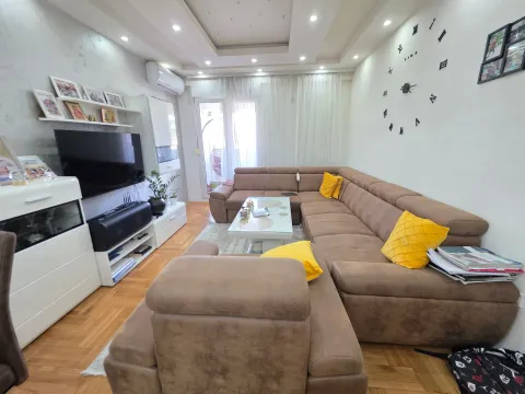 Sale, two bedroom apartment, 83m², Krivi Most, Podgorica - image 2