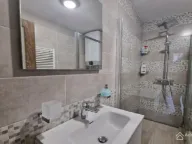 Prodaja, trosoban stan, 97m², Centar, Budva - image 3
