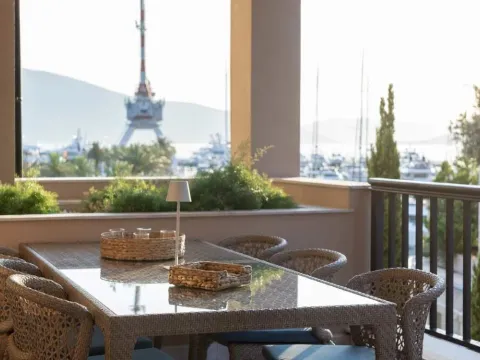 Sale, three bedroom apartment, 201m², Porto Montenegro, Tivat - image 20