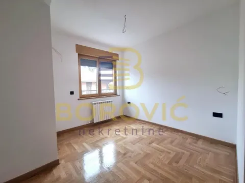 Prodaja, dvosoban stan, 68m², Kluz, Zvezdara Sve Podlokacije - image 3
