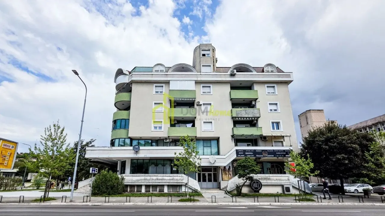 Prodaja, poslovni prostor, 92m², Preko Morače, Podgorica