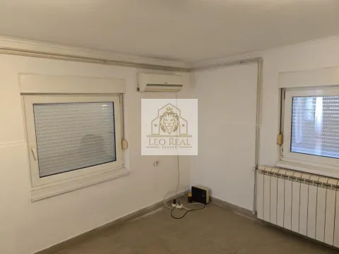 Prodaja, kuća, 118m², Surčin, Beograd - image 16