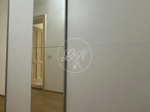 Izdavanje, trosoban stan, 103m², Zemun Centar, Zemun Sve Podlokacije - image 2