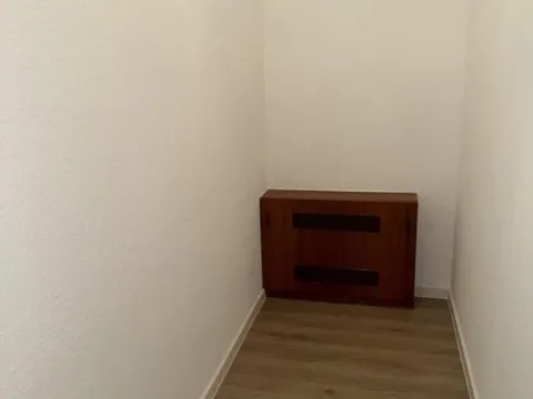 Prodaja, dvosoban stan, 55m², Vašarište, Kragujevac - image 9