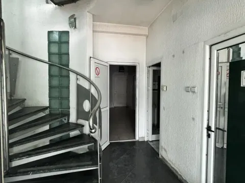 Izdavanje, poslovni prostor, 450m², Medijana, Niš - image 17