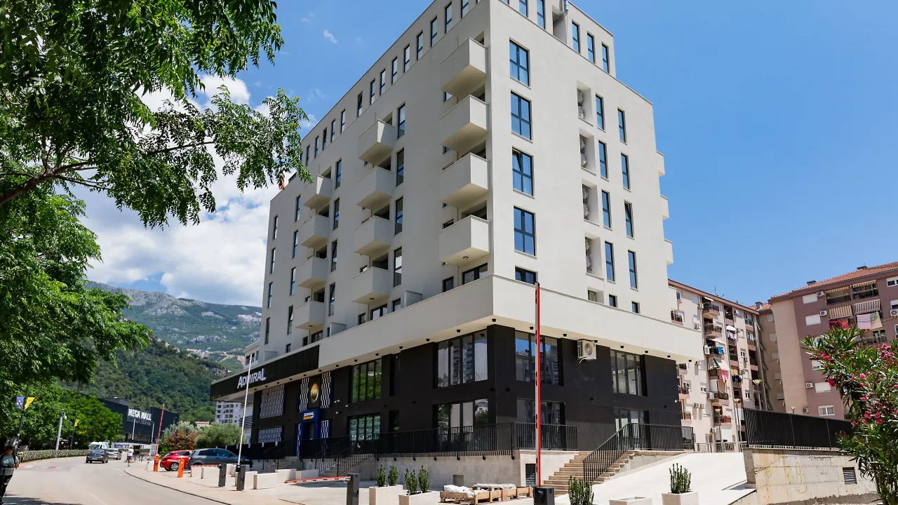 Rent, one bedroom apartment, 48m², Rozino, Budva