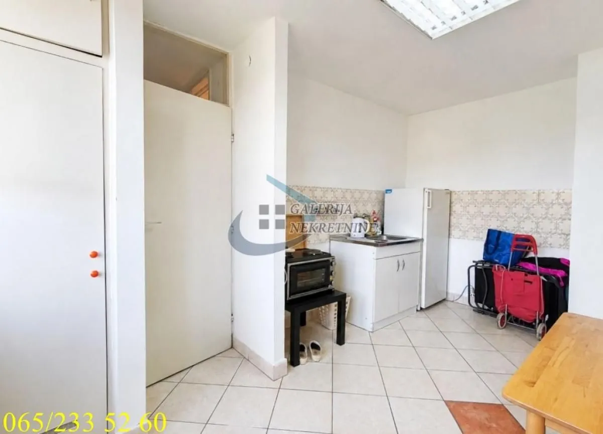 Prodaja, dvosoban stan, 57m², Šumice, Beograd
