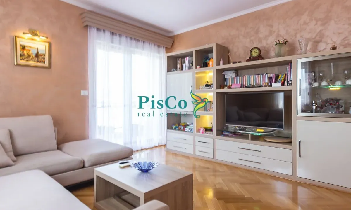 Rent, two bedroom apartment, 88m², City Kvart, Podgorica