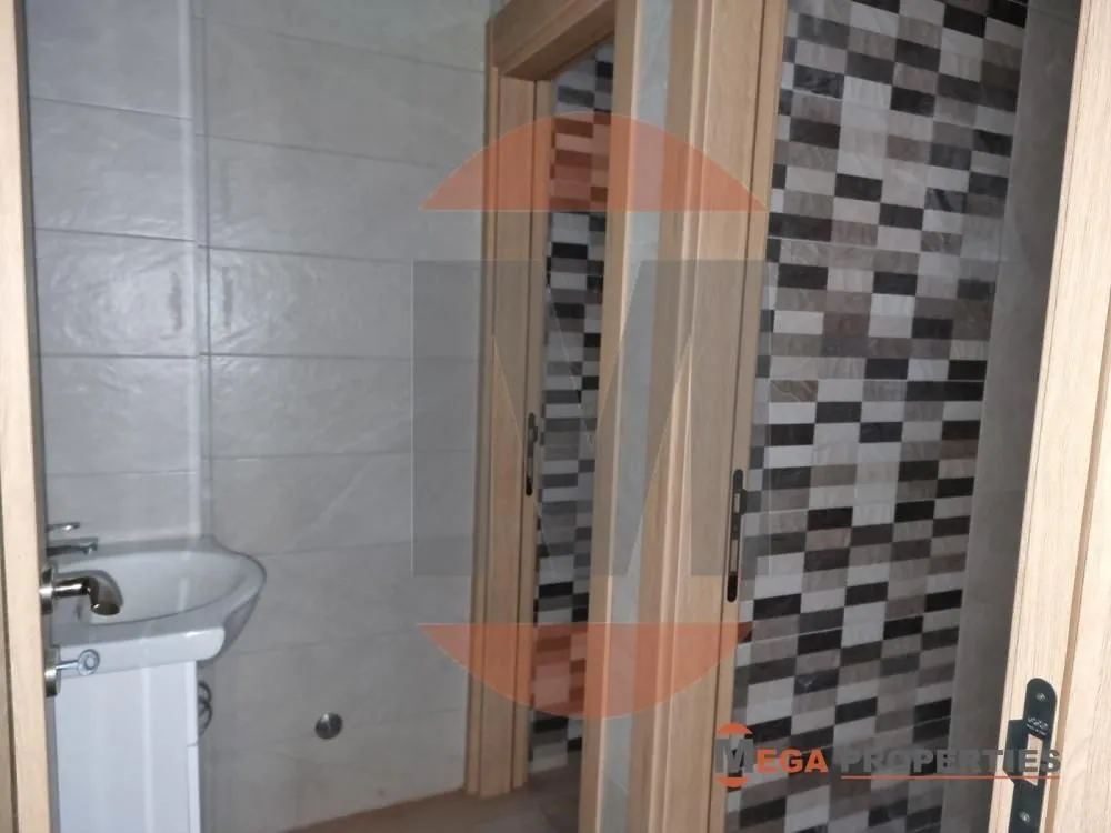 Izdavanje, poslovni prostor, 65m², Kaludjerica, Grocka