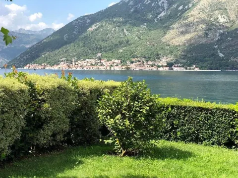 Sale, house, 390m², Stoliv, Kotor - image 6