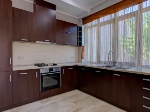 Prodaja, kuća, 370m², Stoliv, Kotor - image 5